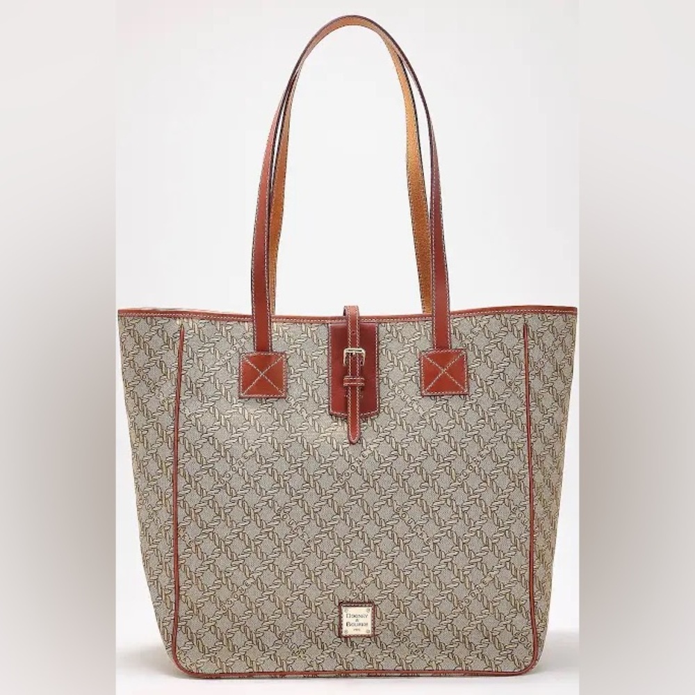 NWT Dooney & Bourke Jacquard Maritime Large Travel Tote